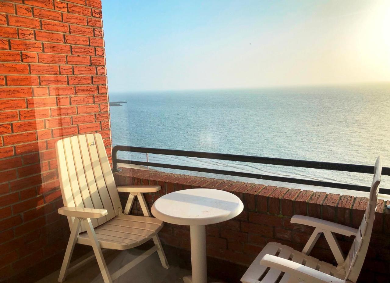 Ferienwohnung Im Strandhotel Wyk auf Föhr Exterior foto